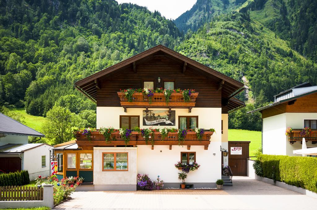 Haus Hubertus Apartment Fusch an der Grossglocknerstrasse Luaran gambar